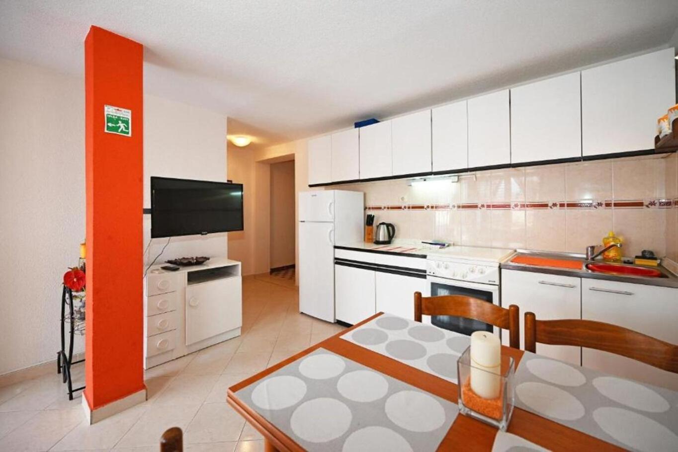 Apartment Mihovilovic Slatine Εξωτερικό φωτογραφία