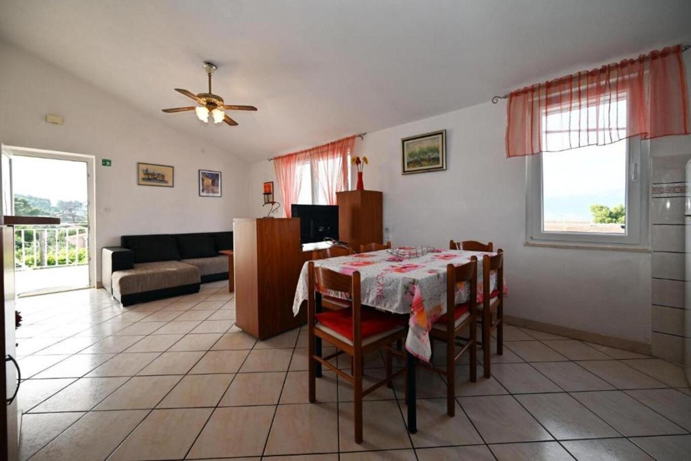 Apartment Mihovilovic Slatine Εξωτερικό φωτογραφία