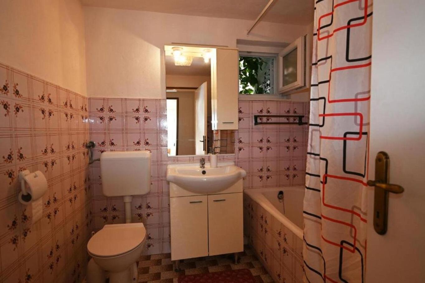 Apartment Mihovilovic Slatine Εξωτερικό φωτογραφία