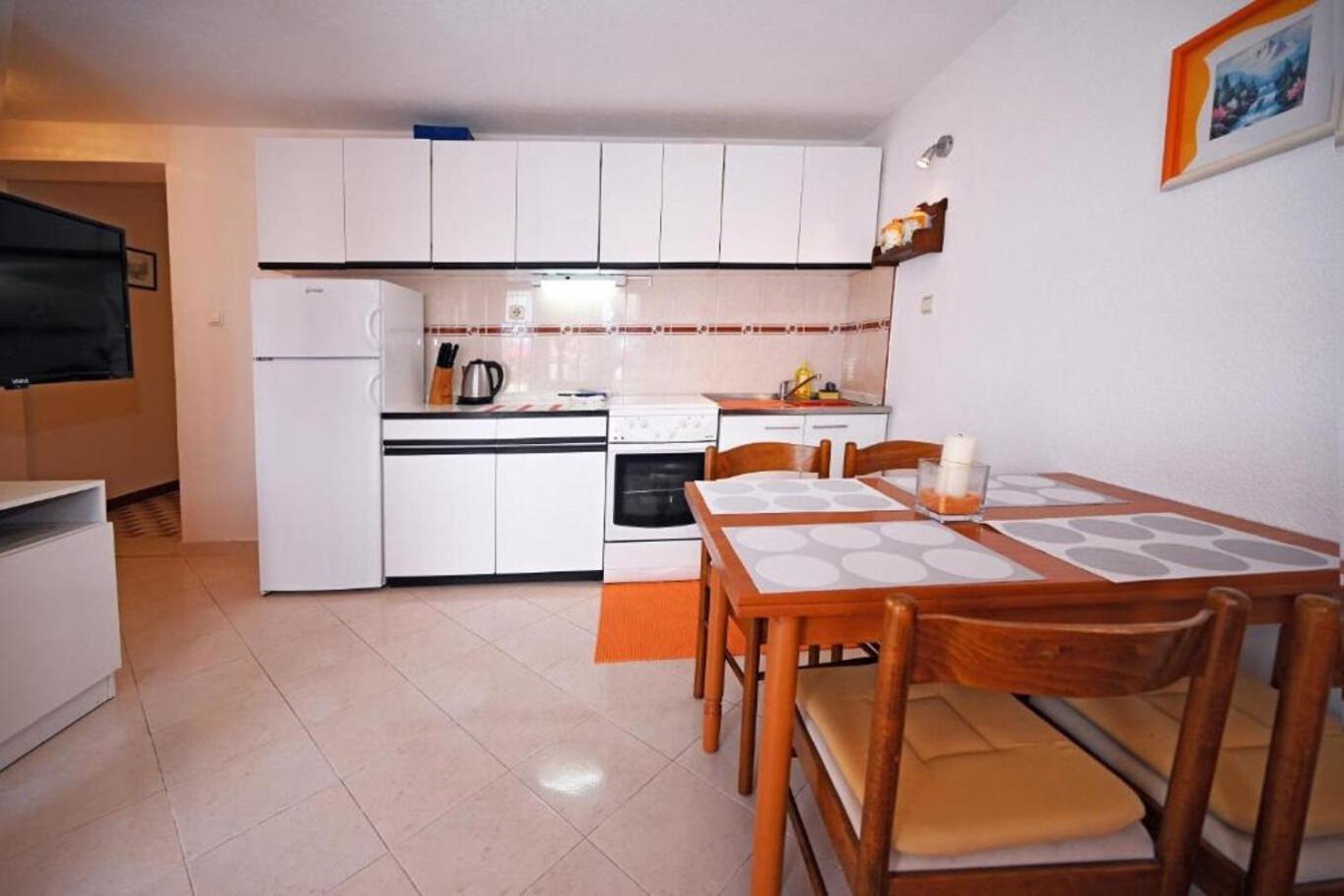 Apartment Mihovilovic Slatine Εξωτερικό φωτογραφία